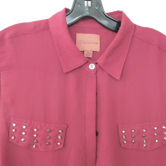 Must Bundle - I Madeline Stud Accent Sheer Top - Small - Picture 5 of 10